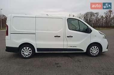 Вантажний фургон Renault Trafic 2014 в Радивиліві