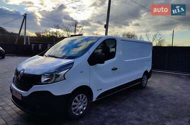 Вантажний фургон Renault Trafic 2016 в Львові