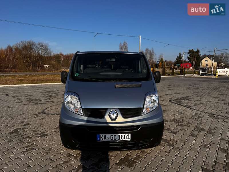 Минивэн Renault Trafic 2011 в Полтаве фото 7 Минивэн Renault Trafic 2011 в Полтаве
