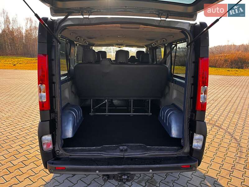 Минивэн Renault Trafic 2011 в Полтаве фото 14 Минивэн Renault Trafic 2011 в Полтаве