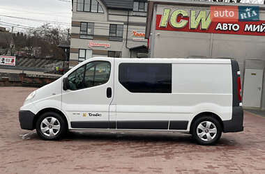 Минивэн Renault Trafic 2012 в Ровно