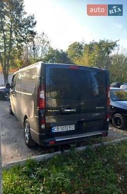 Минивэн Renault Trafic 2015 в 
