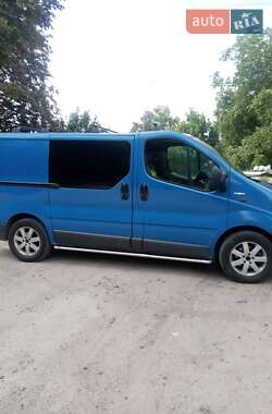 Минивэн Renault Trafic 2006 в Попельне