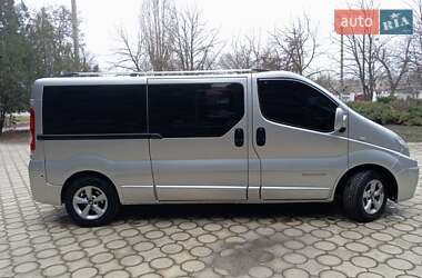 Минивэн Renault Trafic 2012 в Вознесенске