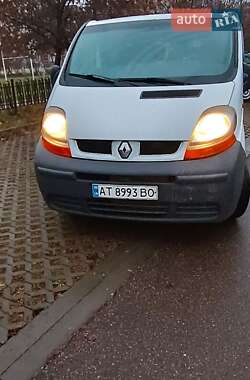 Мінівен Renault Trafic 2006 в Івано-Франківську