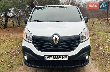 Грузовой фургон Renault Trafic 2015 в Днепре