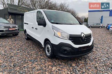 Вантажний фургон Renault Trafic 2018 в Рівному