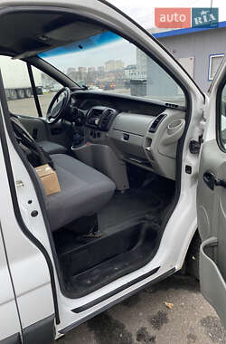 Мінівен Renault Trafic 2002 в 