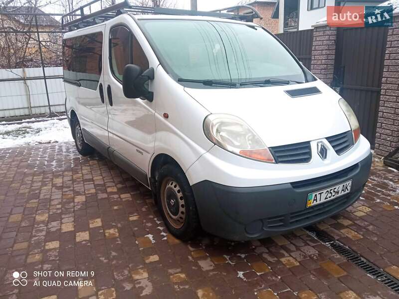 Минивэн Renault Trafic 2007 в 