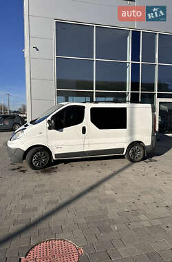 Мінівен Renault Trafic 2008 в Івано-Франківську