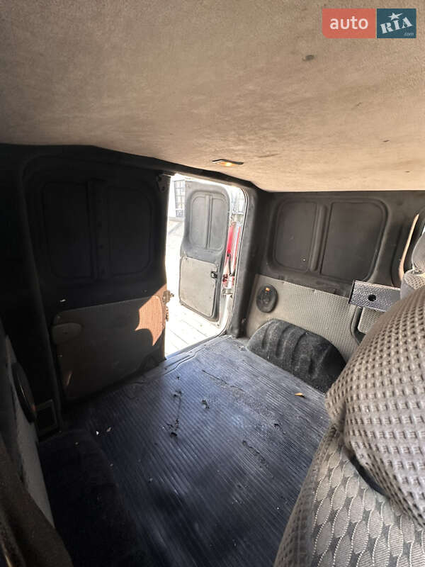 Минивэн Renault Trafic 2008 в Ивано-Франковске
