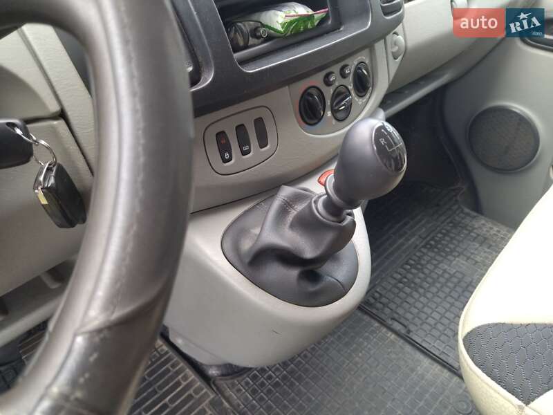 Минивэн Renault Trafic 2007 в Коломые
