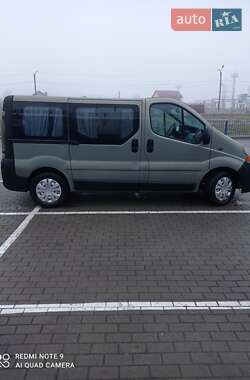 Мінівен Renault Trafic 2006 в Нововолинську