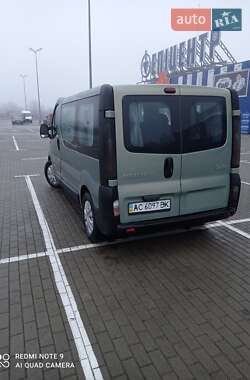 Мінівен Renault Trafic 2006 в Нововолинську