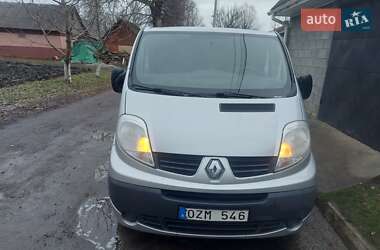 Вантажний фургон Renault Trafic 2012 в Рівному