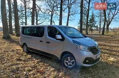 Мінівен Renault Trafic 2015 в Житомирі