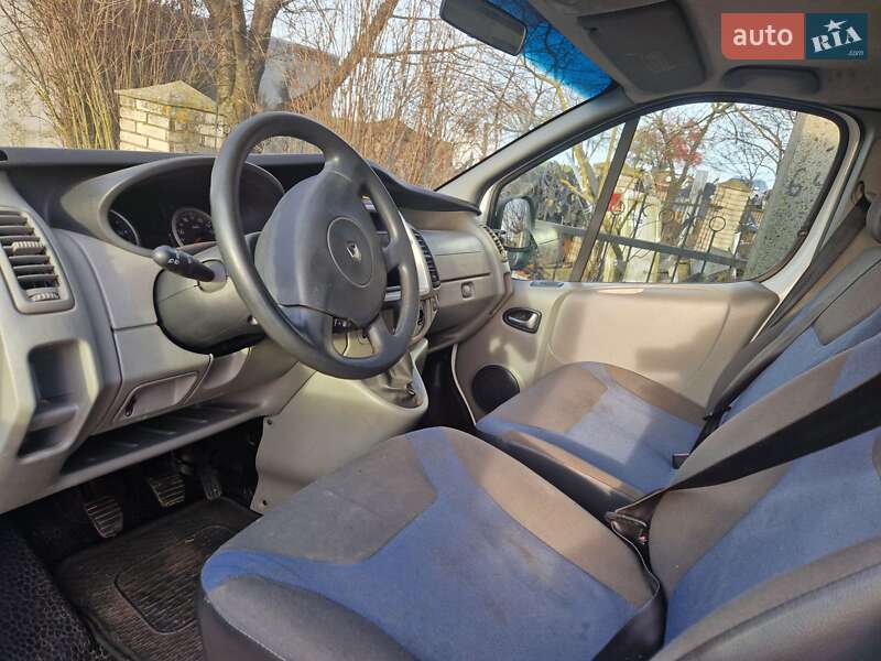 Минивэн Renault Trafic 2013 в Луцке фото 17 Минивэн Renault Trafic 2013 в Луцке