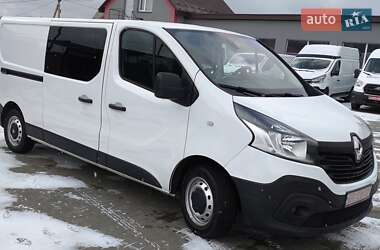 Вантажопасажирський фургон Renault Trafic 2018 в Маневичах