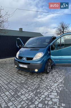 Мінівен Renault Trafic 2009 в Жовкві