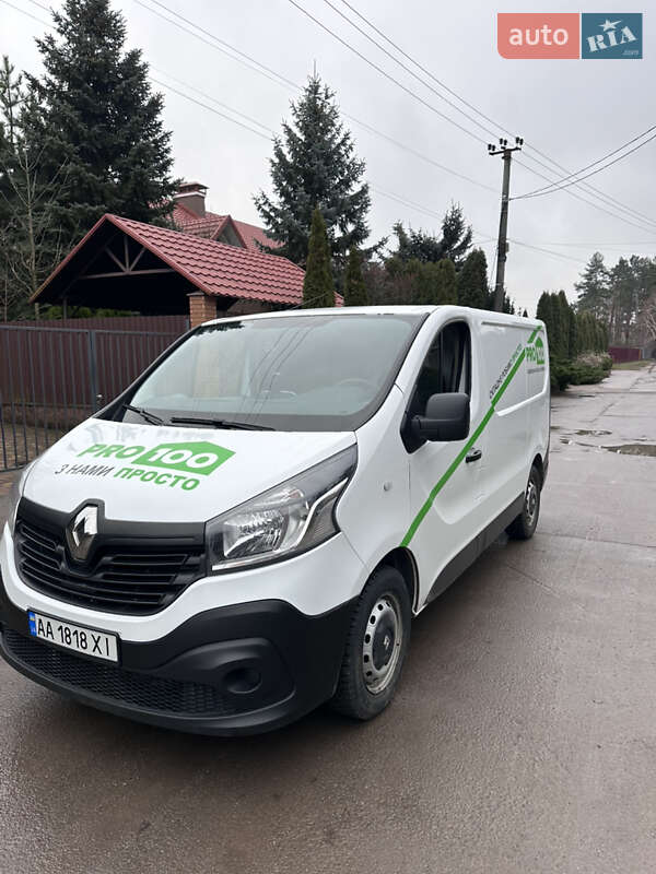 Вантажний фургон Renault Trafic 2014 в Києві