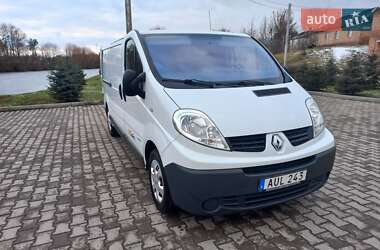 Вантажний фургон Renault Trafic 2014 в Рівному