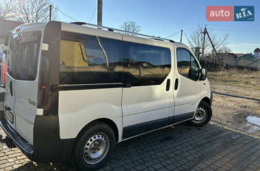 Минивэн Renault Trafic 2003 в Черновцах