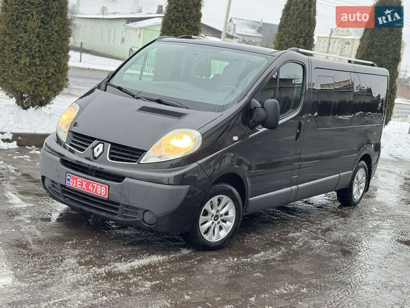 Мінівен Renault Trafic 2012 в Сарнах