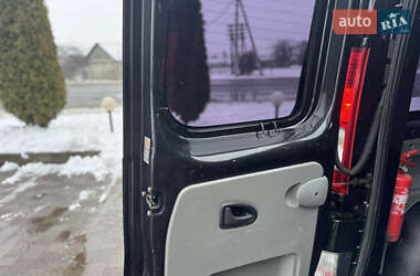 Мінівен Renault Trafic 2012 в Сарнах