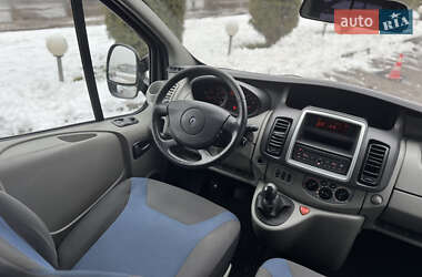 Мінівен Renault Trafic 2012 в Сарнах