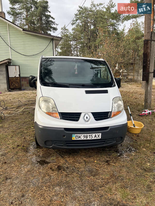 Минивэн Renault Trafic 2006 в Рокитном фото 2 Минивэн Renault Trafic 2006 в Рокитном