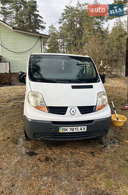 Минивэн Renault Trafic 2006 в Рокитном