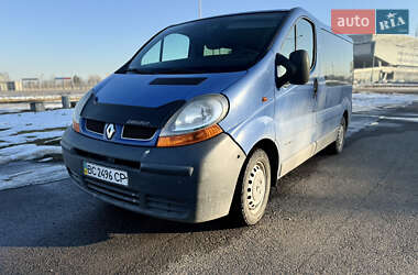 Мінівен Renault Trafic 2004 в Львові