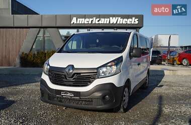 Мінівен Renault Trafic 2016 в Чернівцях