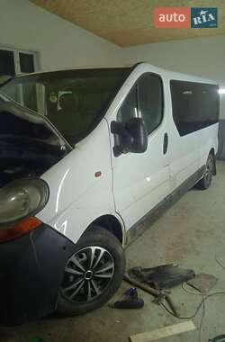 Мінівен Renault Trafic 2005 в Старому Самборі