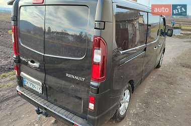Грузовой фургон Renault Trafic 2016 в 