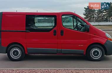 Мінівен Renault Trafic 2003 в Сарнах