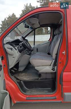 Мінівен Renault Trafic 2003 в Сарнах