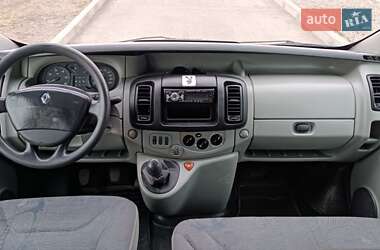 Мінівен Renault Trafic 2003 в Сарнах