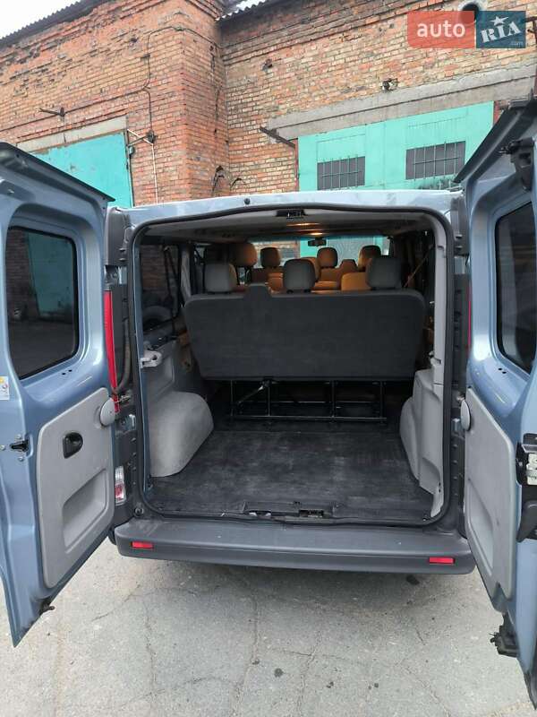 Минивэн Renault Trafic 2011 в Умани