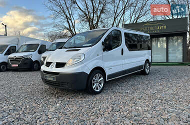 Грузопассажирский фургон Renault Trafic 2013 в Ровно