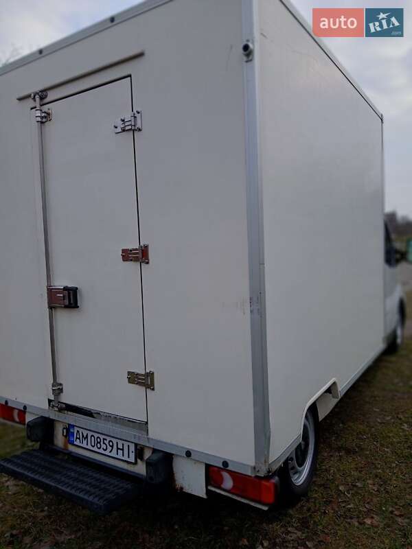 Грузовой фургон Renault Trafic 2013 в Бердичеве фото 19 Грузовой фургон Renault Trafic 2013 в Бердичеве