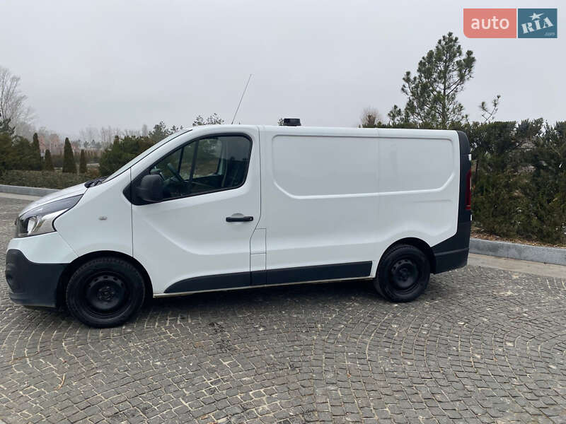 Вантажний фургон Renault Trafic 2018 в Дніпрі