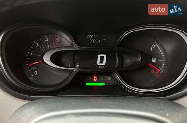 Грузовой фургон Renault Trafic 2017 в 