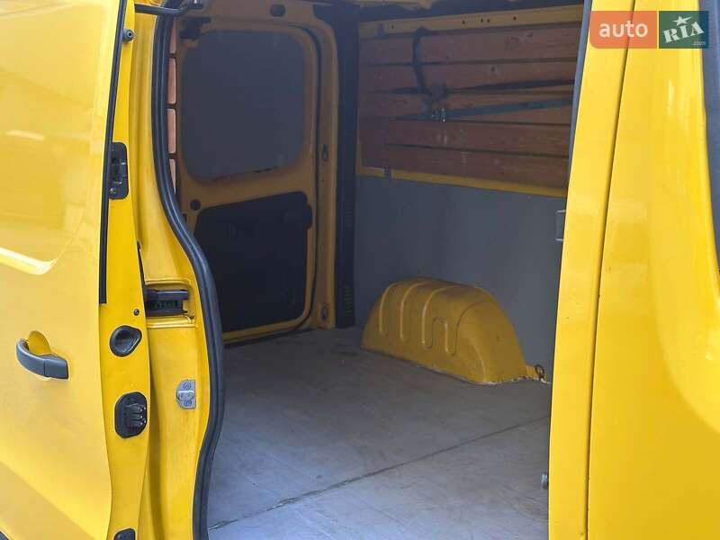 Вантажний фургон Renault Trafic 2017 в Одесі фото 22 Вантажний фургон Renault Trafic 2017 в Одесі