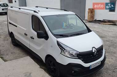 Грузовой фургон Renault Trafic 2015 в Киеве