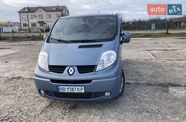 Мінівен Renault Trafic 2011 в 
