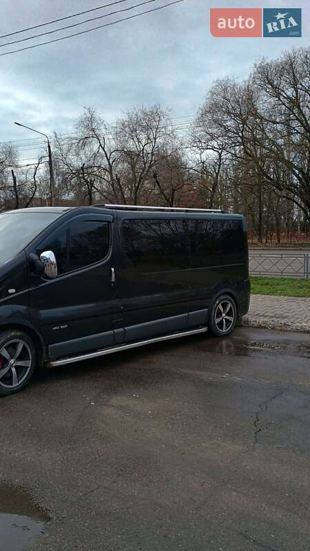 Минивэн Renault Trafic 2010 в Братском фото 4 Минивэн Renault Trafic 2010 в Братском