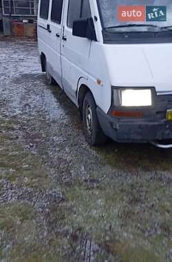 Мінівен Renault Trafic 1994 в Чорткові