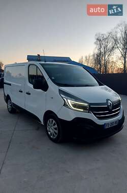 Грузовой фургон Renault Trafic 2020 в Млинове