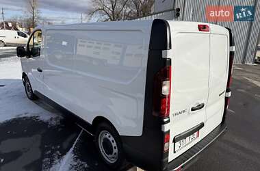 Грузовой фургон Renault Trafic 2024 в 